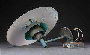 Poul Henningsen. PH 4,53 udendørslampe af patineret kobber 
