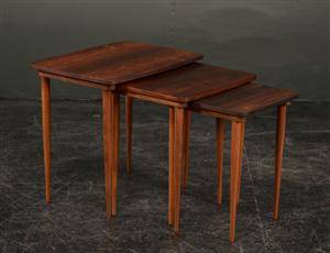 Sæt på tre Indskudsborde palisander og teak 