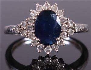 Safir- og brillantring
