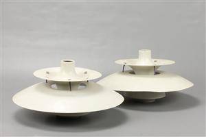 Poul Henningsen. To Pendler. PH5 hvid. 2