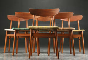 Seks Farstrup spisestuestole i teak 6 