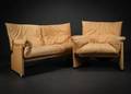 Cassina. Sofa samt hvilestol, stribet uldstof 2