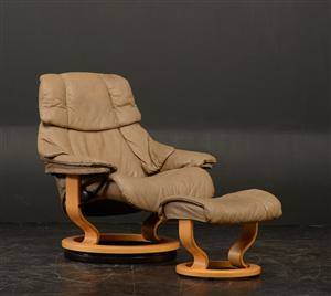 Stressless, lænestol og skammel 2