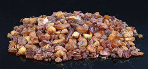 Dansk upoleret ravsamling ca. 419 gram.