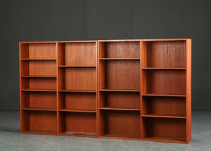 Børge Mogensen. To reoler af teaktræ, C. M. Madsen for FDB Møbler 2 