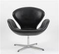 Arne Jacobsen. Svanen, Lænestol model 3320