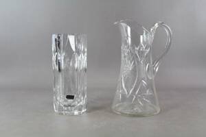 Kanna och vas i kristall