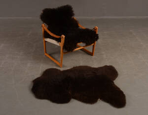 Svenska fårskinn, 2 st. Stämplade, bruna 2