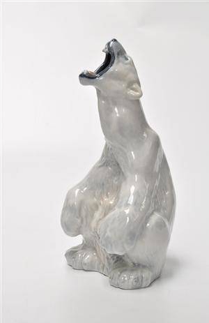 Royal Copenhagen. Isjørn af porcelæn, nr. 502