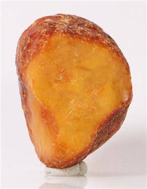 Dansk ravklump. Upoleret rav, 41 g. 