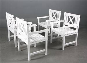 Fire havestole af hvidmalet træ. 4