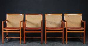 Rud Thygesen  Johnny Sørensen. Fire armstole af mahogni 4