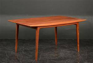 Spisebord af teak med udtræk, 19501960