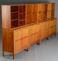 Christian Hvidt. Reolsystem af massiv mahogni 8 