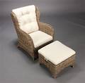 Knud Vinther. Elvirastolen.dk, lænestol øreklapstol samt skammel, naturrattan 2