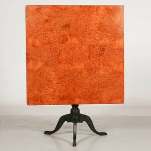 FÄLLBORD, valnötsrot, 17001800-tal