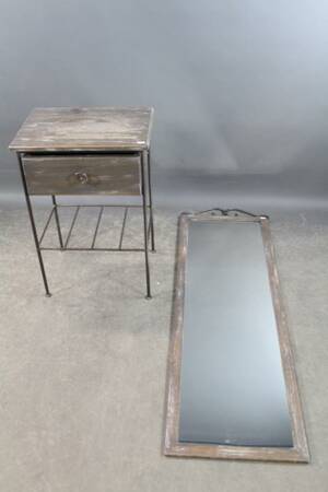 Hallmöbel 2 delar, byrå och spegel