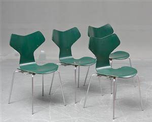 Arne Jacobsen Sæt på fire Grand Prix stole fra Herlufsholm skole 4