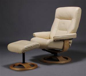 Dansk møbelproducent, lænestol samt skammel, læder 2