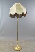 Golvlampa i mässing