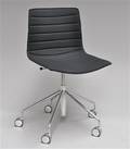 Lievore Altherr Molina. Kontorstol model Catifa 46