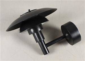 Poul Henningsen, PH 32½, sortlakeret metal