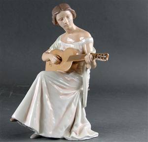 Bing  Grøndahl porcelænsfigur nr. 1684
