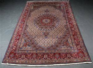 Persisk tæppe, uld på bomuld, 308 x 198 cm.