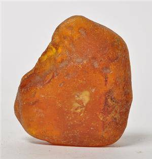 Dansk Rav - Ravklump på ca. 90,9 gram. - Skagerak