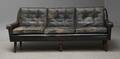 Dansk møbelproducent. Tre-pers. sofa i læder