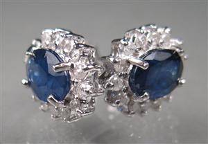Par safir- og brillant ørestikkere 2