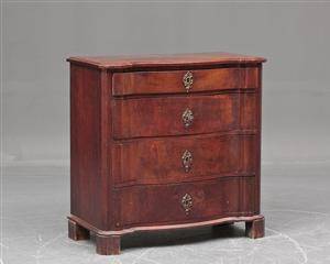 Barok kommode, egetræ slutningen 1700-tallet
