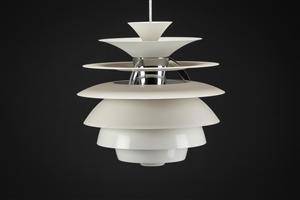 Poul Henningsen. Kuglelamel pendel