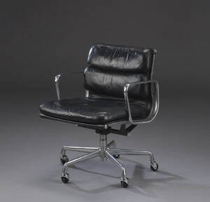 Charles Eames. Soft Pad Alu Chair, Model EA 217  Denne vare er sat til omsalg under nyt varenummer 4410584