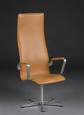Arne Jacobsen, Højrygget Oxford kontorstol, model 3292, Lys læder 