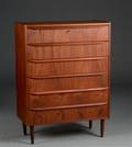 Dansk møbelproducent. Kommode af teaktræ