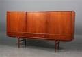 Høj skænk af teak, 1960erne