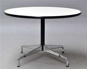 Charles Eames. Rundt loungebord  Segmented Table 