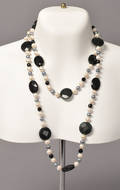 Collier med ferskvands kulturperler mix med quartz