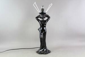 Bordslampa i porslin