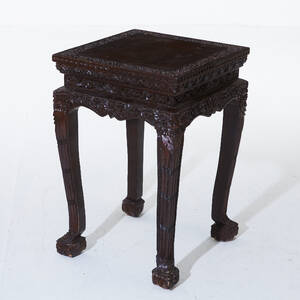 Bord orientaliskt