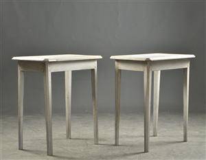 Ett par bord i gustaviansk stil 2