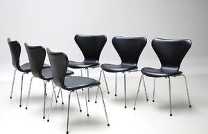 Arne Jacobsen 1902-1971. Seks stole, model 3107, sort læder 6