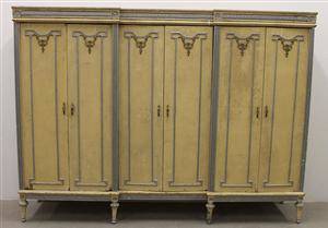 Garderobsskåp, gustaviansk stil