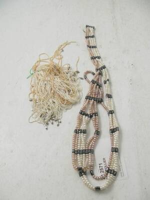 Pärlcollier