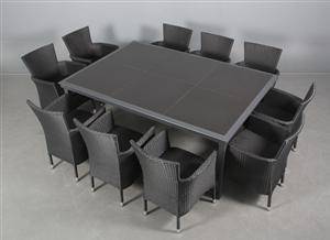 Daneline. Havemøbelsæt. Ti stabelbare stole samt bord med plade i poleret porcelæn. 11