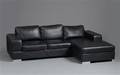 Trepers. Sofa med chaiselong, betrukket med sort læder
