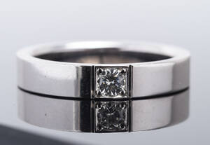 Alliancering med brillant på ca. 0.11 ct. 14 kt. hvidguld