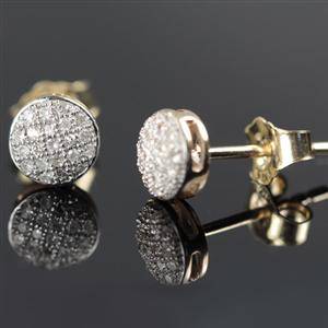 Et par diamantørestikkere af 9 kt. guld