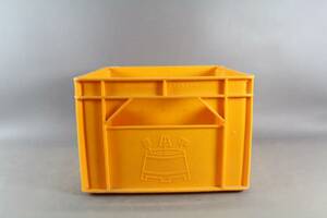 Plastback